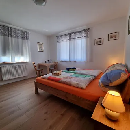 Hotel Die Burgschaenke In Burgjoss