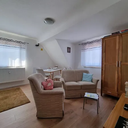 Die Burgschaenke In Burgjoss Hotel *