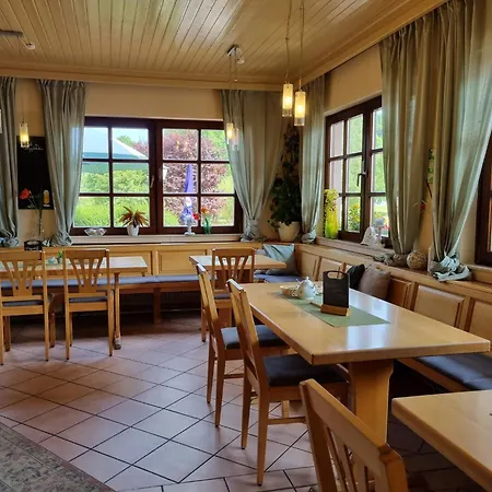 Die Burgschaenke In Burgjoss * Pfaffenhausen (Main-Kinzig)